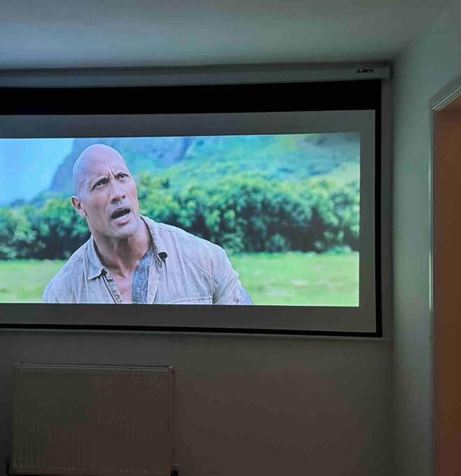 Cottage,Cinema Room,Log Burner Blaenavon Kültér fotó
